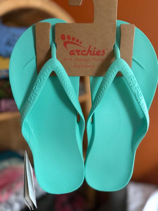 Archie’s : NEW W TAGS : SIZE 9