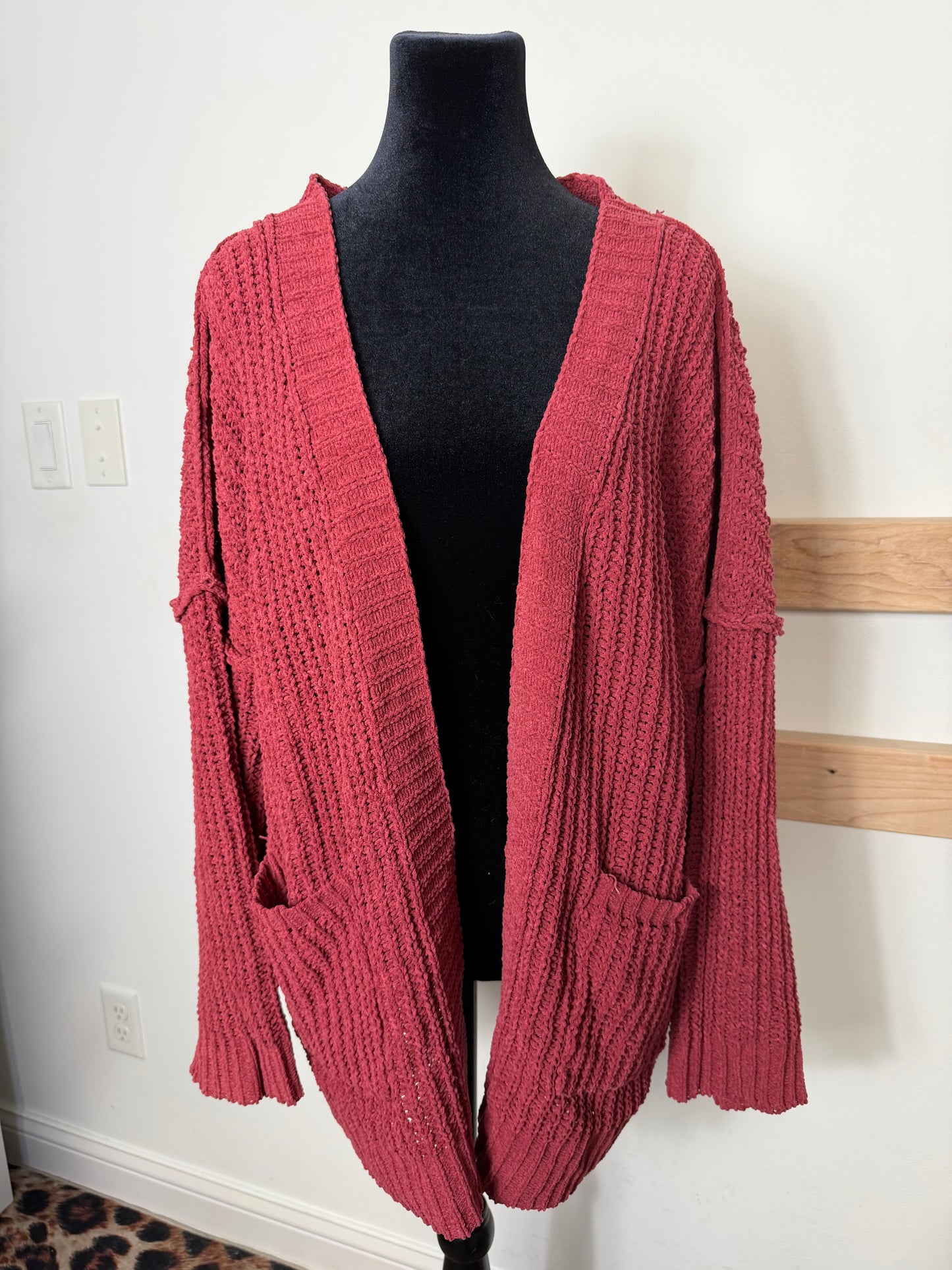 Rose Cardigan : M : NEW W TAGS
