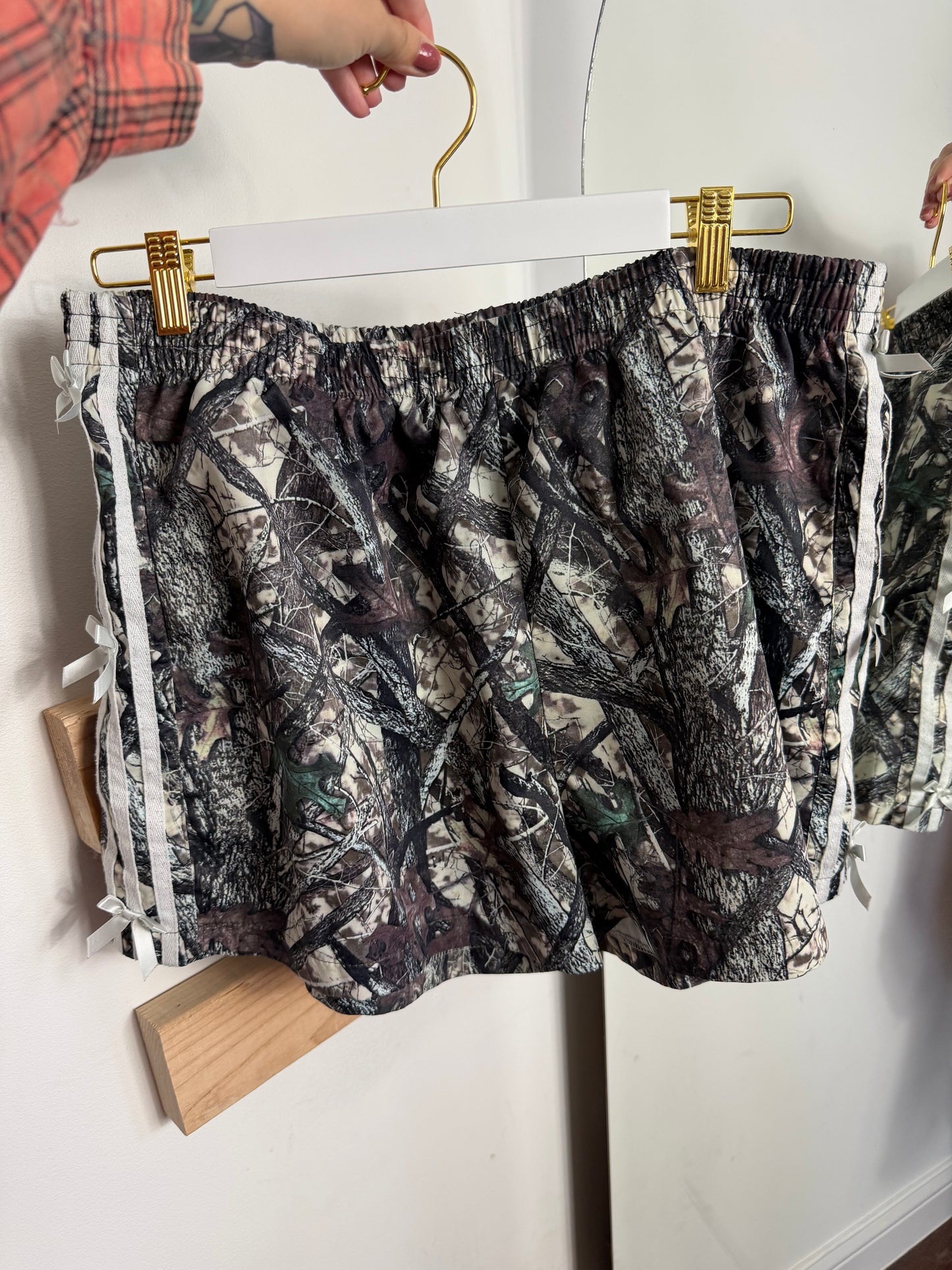 Camo Bow Shorts : XL : NEW
