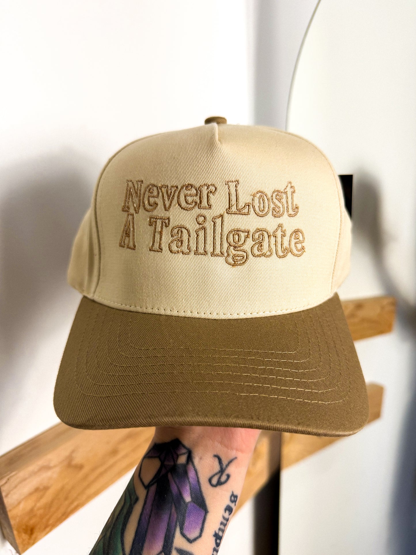 Never Lost Hat : NEW